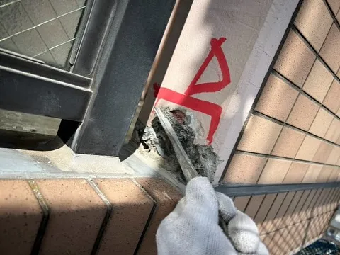 下地補修工事🔨【爆裂】