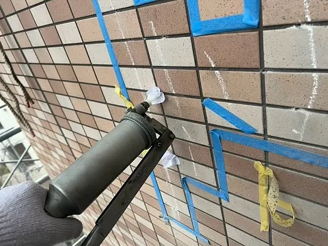 下地補修工事👷‍♂️注入