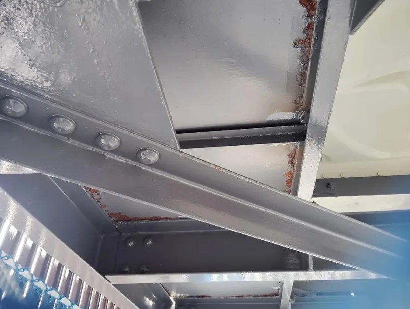 縞鋼板👷‍♂️