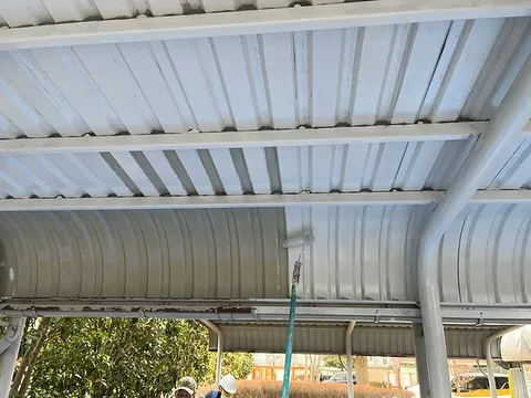 塗装作業👷‍♂️駐輪場鉄骨🚲