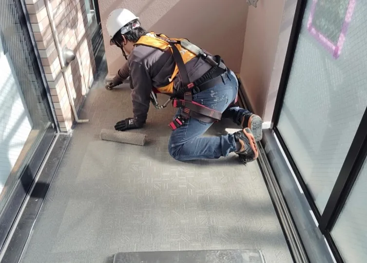 長尺シート工事👷‍♂️バルコニー🚧