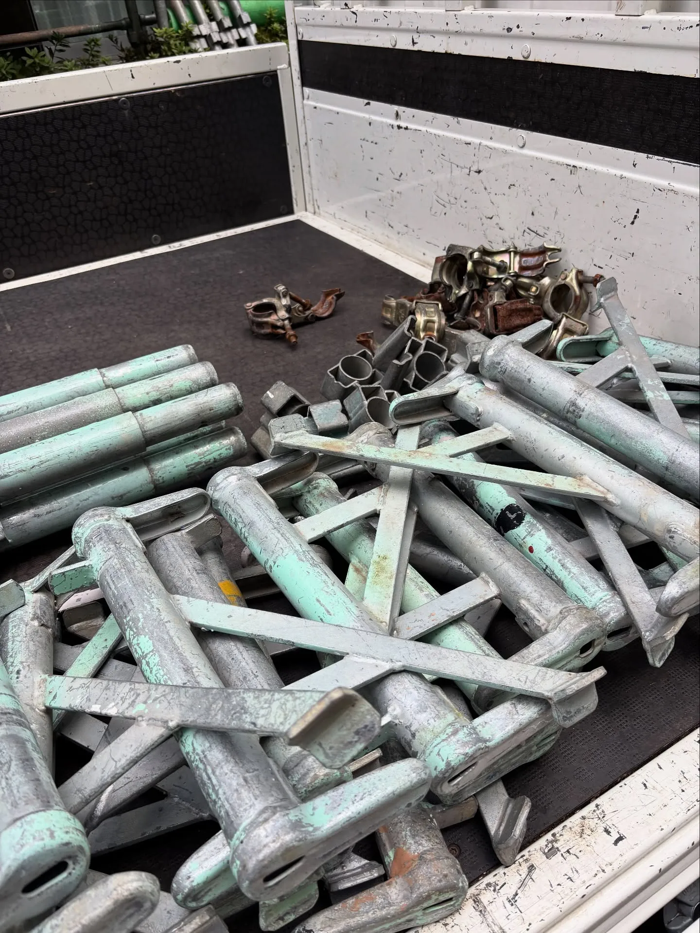 足場が取れて建物の全貌が見えるようになりました🏢