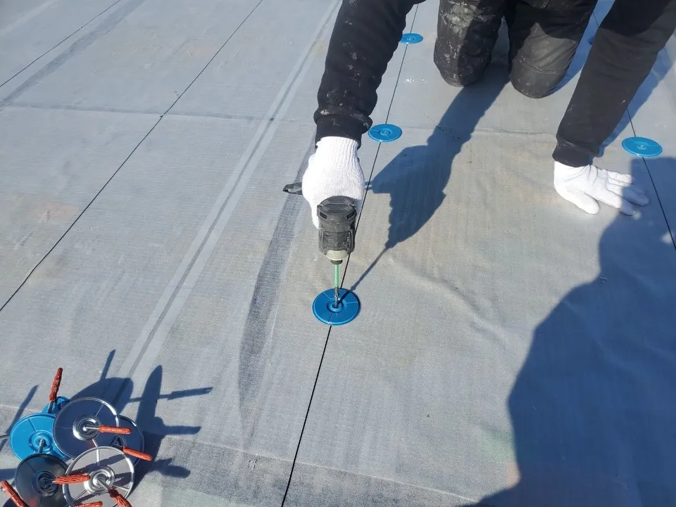 ディスク取り付け作業中👷‍♂️