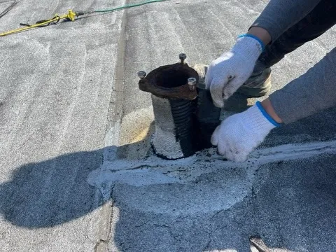 アスファルト防水工事を行いました👷‍♂️