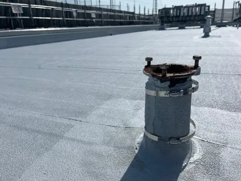 アスファルト防水工事を行いました👷‍♂️