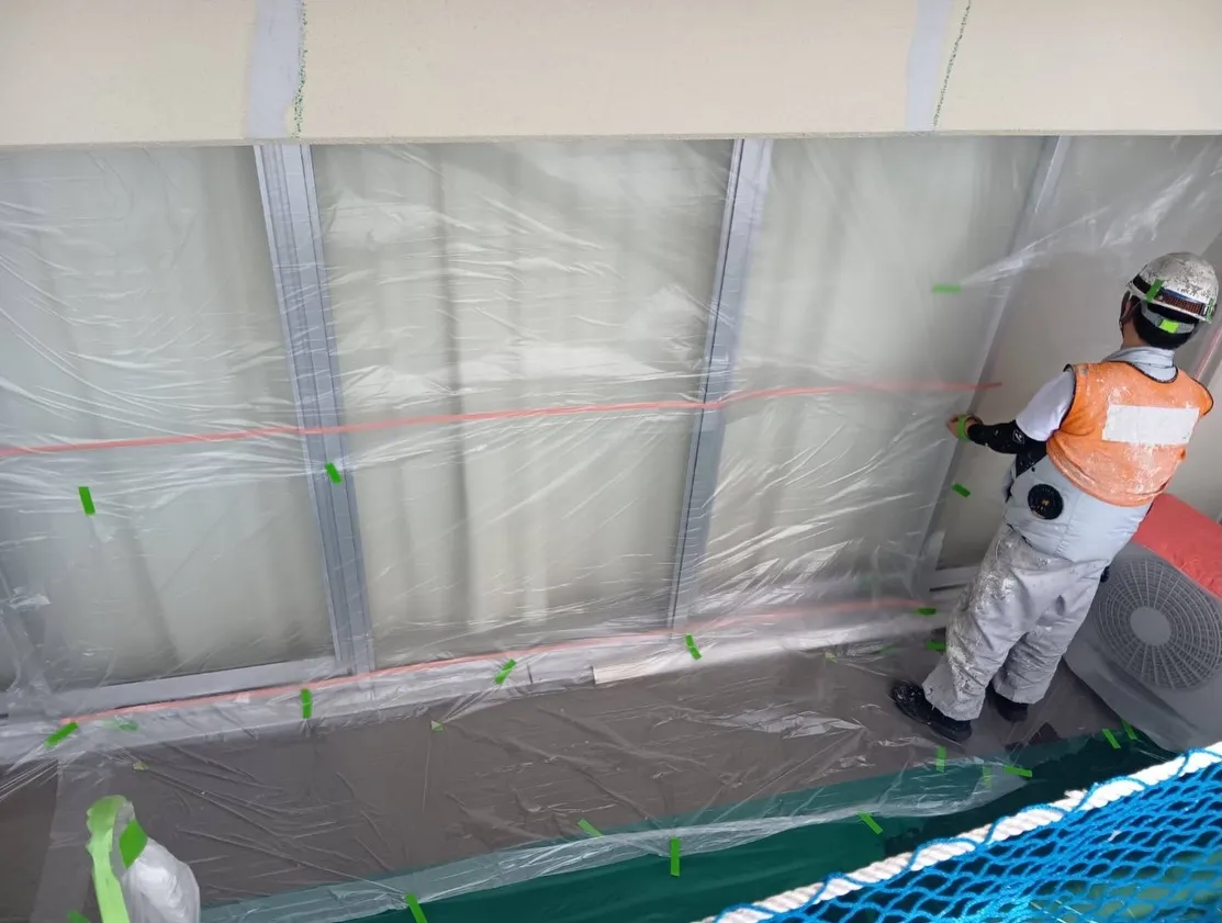 🏢 目に見えない部分こそ、建物を守る大切な工程です。